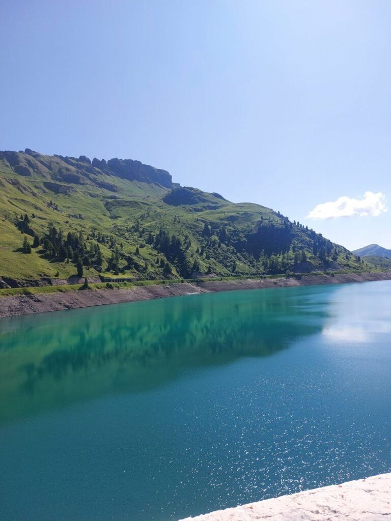 Lago di Fedaia