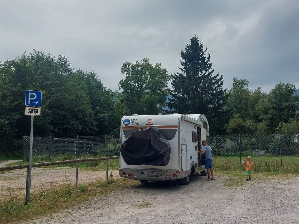 area de autocaravana