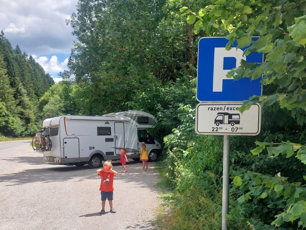 parking Zelenci Eslovenia