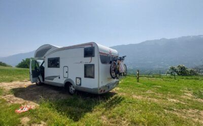 GUÍA COMPLETA [2026] para viajar en autocaravana con niños: todo lo que necesitas saber